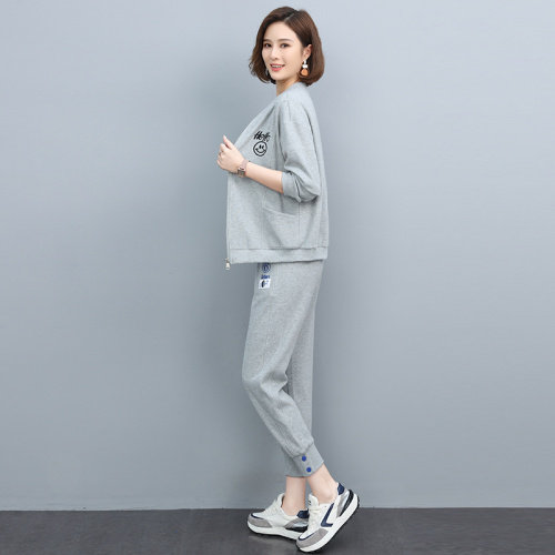 时尚休闲刺绣两件套裤女宽松显瘦百搭运动套装,女装套装/套裙,依恋蒂丝