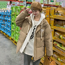 卡其色