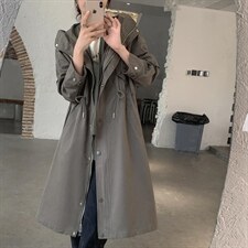 现货印花休闲口袋收腰风衣，女装风衣，汐美