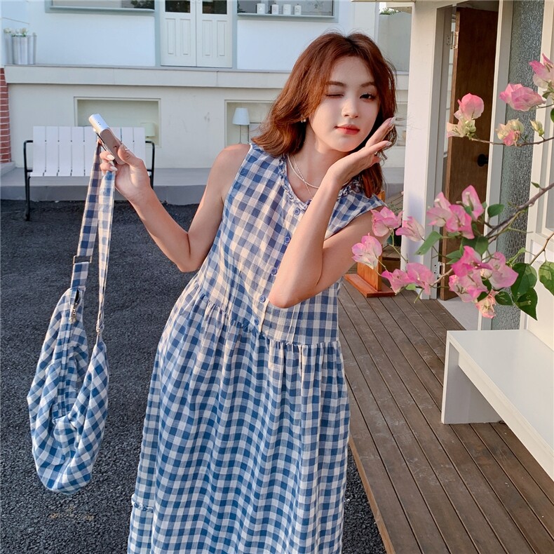 2025夏季新款韩系甜美收腰显瘦背心裙女复古文艺格子设计感连衣裙,女装连衣裙,2C088