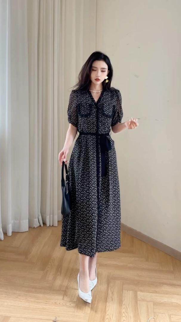 2023夏装连衣裙，女装连衣裙，贻思茗