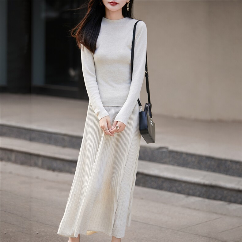 2025年秋季新款百搭女士羊毛圆领套装裙，女装套装/套裙，圣丽羊绒