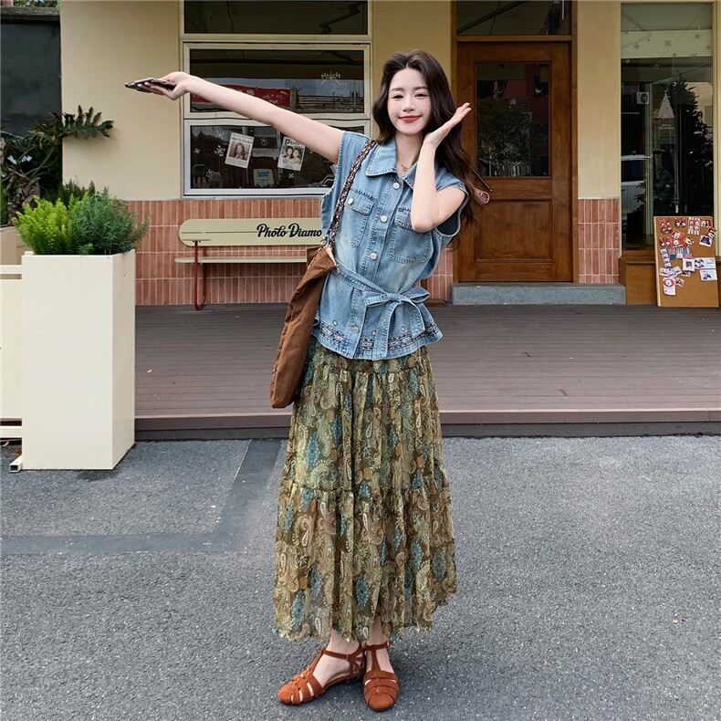 复古港风套装裙女2026夏季优雅休闲刺绣系带牛仔马甲碎花裙两件套，女装套装/套裙，流量+