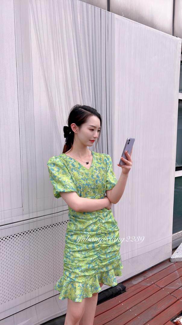 夏季碎花连衣裙，女装连衣裙，雨恋依香(1F)