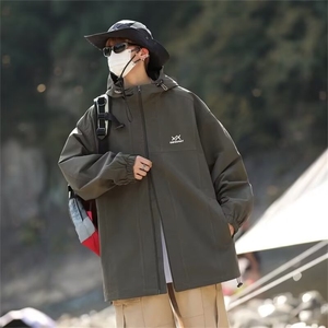 春秋拉链青少年日常户外防水冲锋衣男连帽美式潮标准常规款JKW128图片
