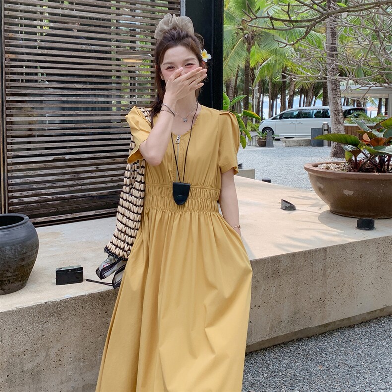 减龄超火黄色泡泡袖连衣裙女夏2025新款今年流行爆款长裙大方得体,女装连衣裙,2C098