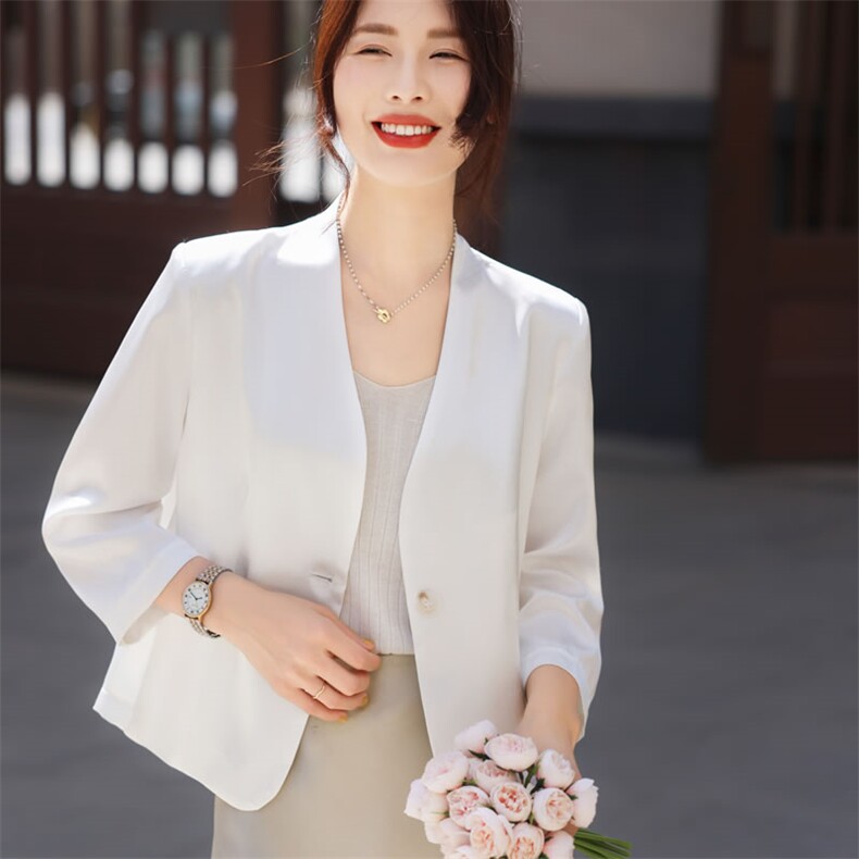 气质优雅简约百搭通勤女士小西装外套,女装西装,阿吉丽克