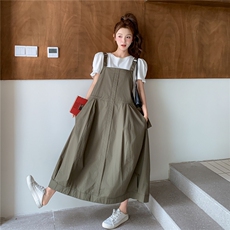 绿色背带裙套装女2025夏季新款小个子宽松背带连衣裙高级感套装裙，女装连衣裙，2C273