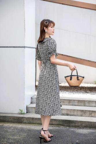 （现货）连衣裙，女装连衣裙，伊娜蕾尔