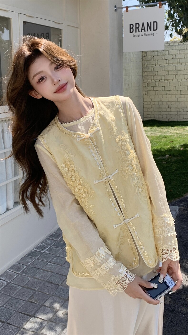 高端亚麻提花刺绣国风马甲女2025春夏新款高级感气质上衣钉珠衬衫，女装马甲，浙宝208A