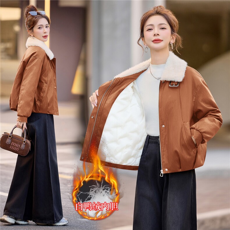 2025年冬季时尚优雅保暖毛领PU羽绒服,女装羽绒服,依恋蒂丝