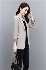 西装外套女春秋2025年新款职业休闲气质时尚薄款流行格子西服女装图片
