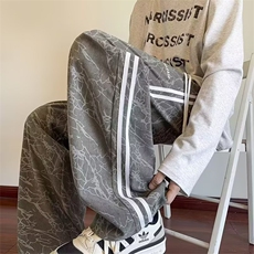 绿色