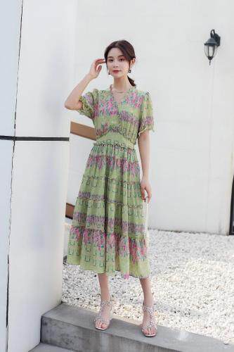 《现货》夏季新款收腰绿色甜美长款连衣裙，女装连衣裙，宫廷韵色