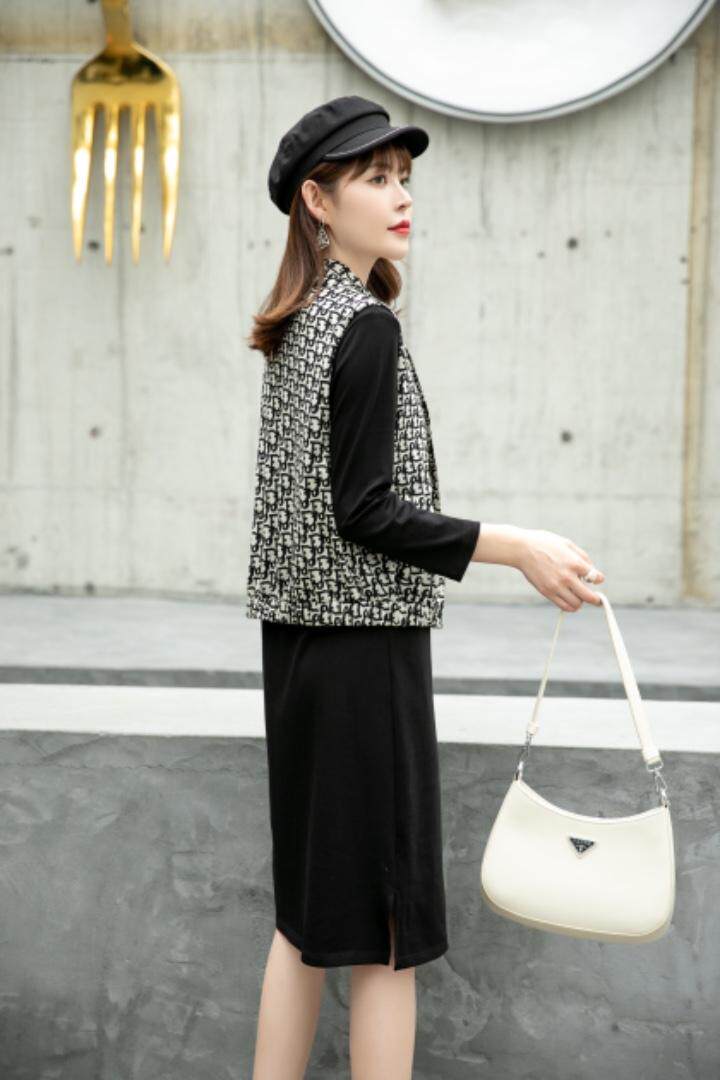 现货供应：两件套M一XXL，其它，拉思维加丝