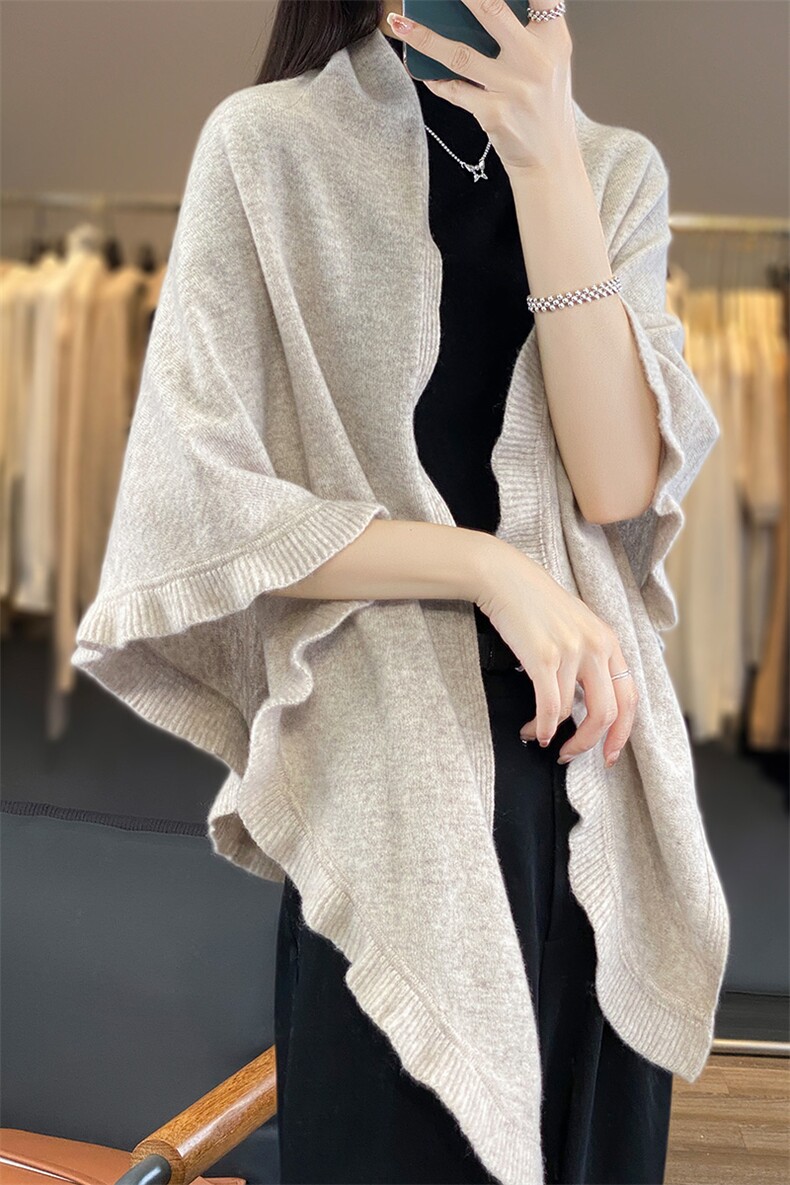 披肩女薄款空调房外搭披肩秋冬季2024新款潮慵懒风蝙蝠袖,饰品披肩,越洋羊