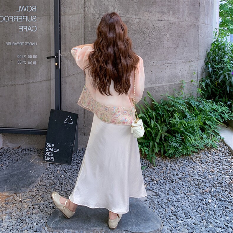 新中式国风套装裙女2025夏季新款高级感缎面刺绣外套吊带裙两件套,女装套装/套裙,2C292