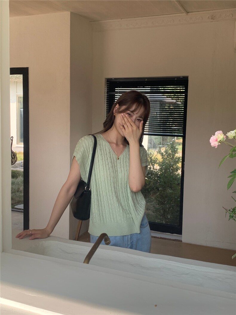 夏季新款短袖t恤女薄款圆领针织宽松百搭半袖上衣，女装T恤，斯尔特羊绒