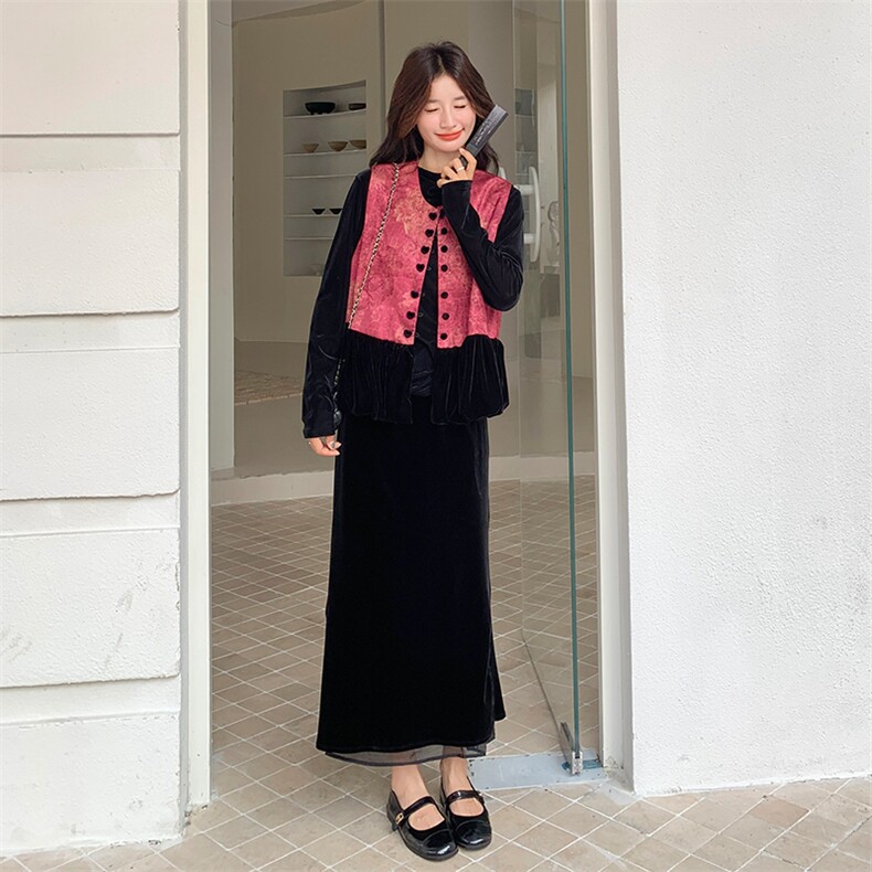 新中式印花马甲套装裙女2025年秋季新款高级感打底衫半身裙三件套,女装套装/套裙,2C007