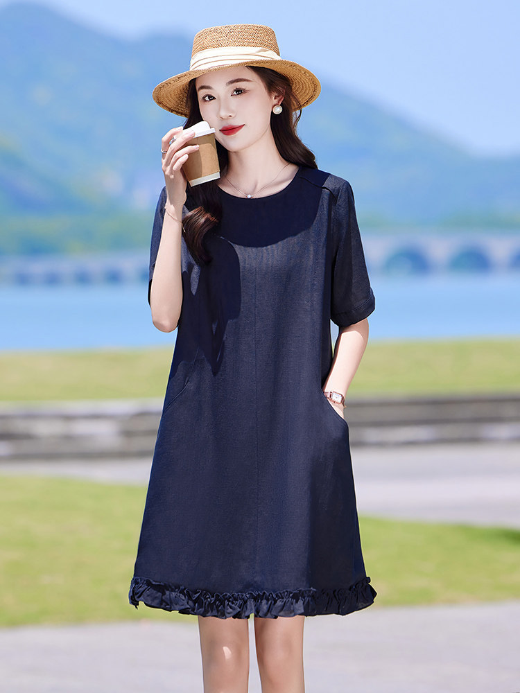 2025夏季新款女装时尚百搭圆领宽松显瘦设计感气质短袖法式连衣裙,女装连衣裙,靓衣阁