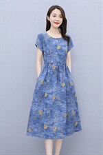 2023夏季新款简约时尚气质圆领复古盘扣设计修身显瘦连衣裙，女装连衣裙，鑫思依格
