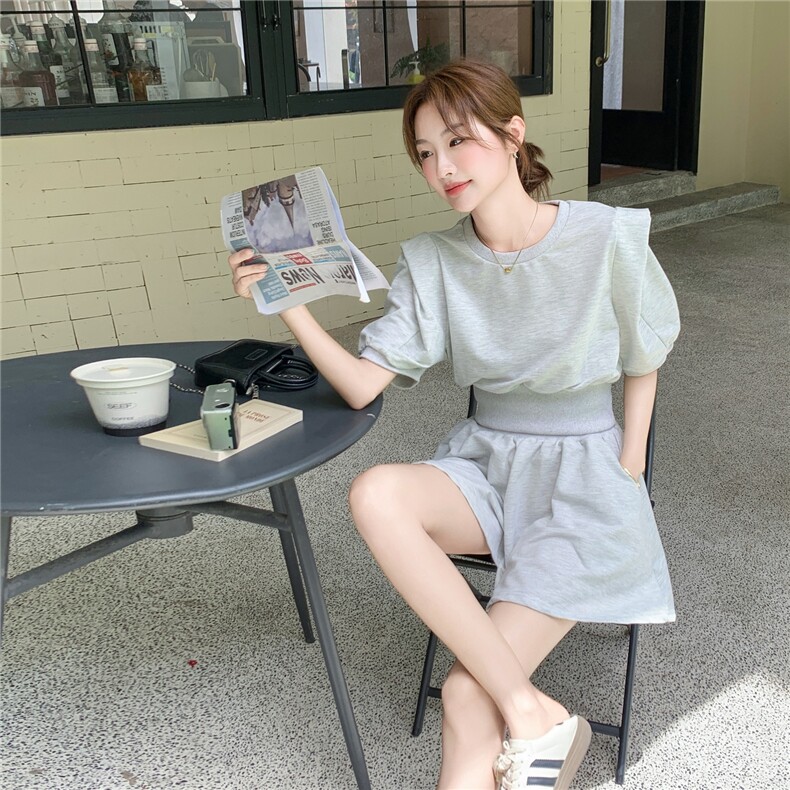 韩版淡人圆领泡泡袖卫衣T恤套装夏季2025高腰阔腿休闲短裤两件套,女装套装/套裙,2C081