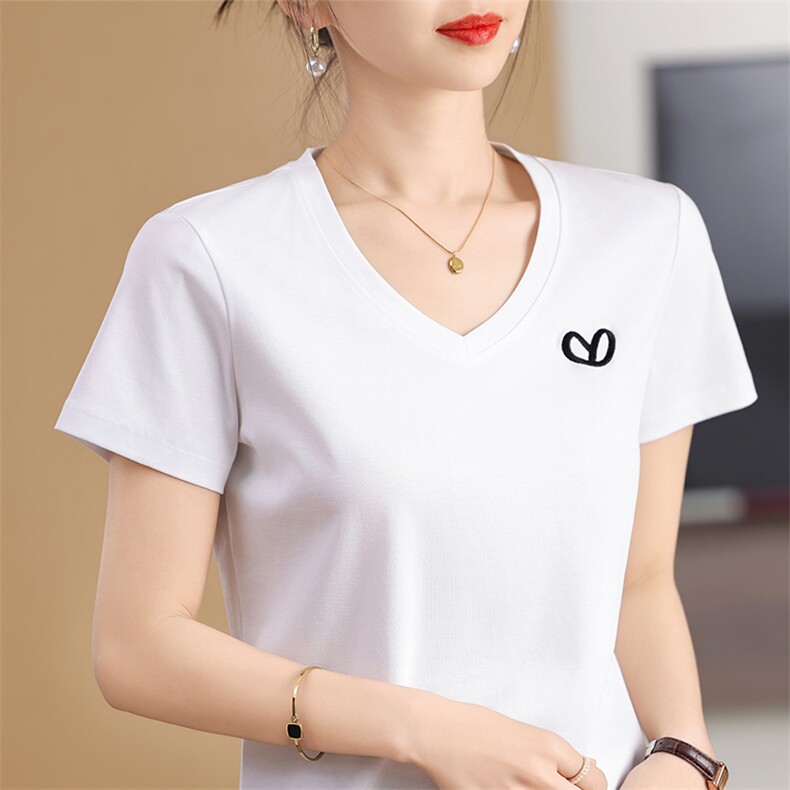 刺绣线条爱心工艺小众个性舒适棉T，女装T恤，元素羊绒