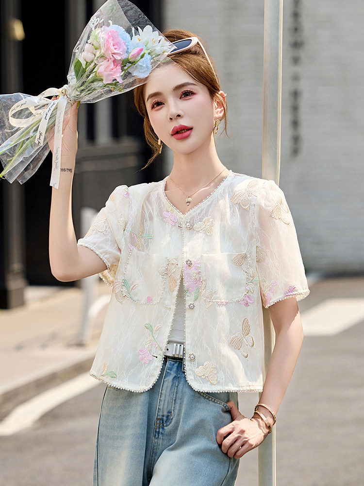 新中式刺绣短袖外套女2025夏季新款独特超好看小香风提花防晒上衣,女装短外套,伊仟回