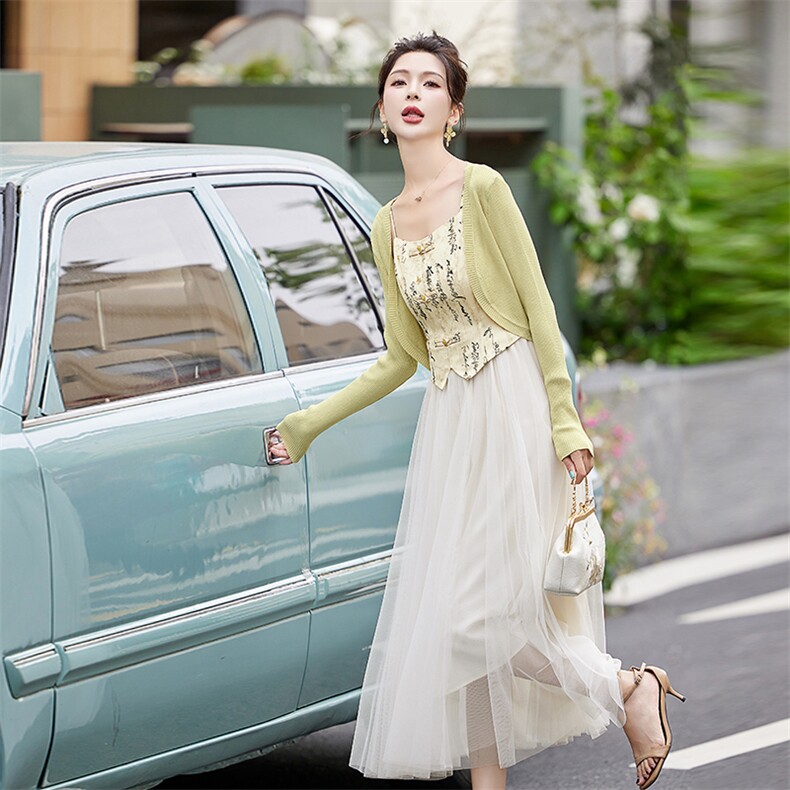 新中式盘扣印花连衣裙女2024夏季新款洋气修身开衫吊带裙两件套潮，女装套装/套裙，辰辰家