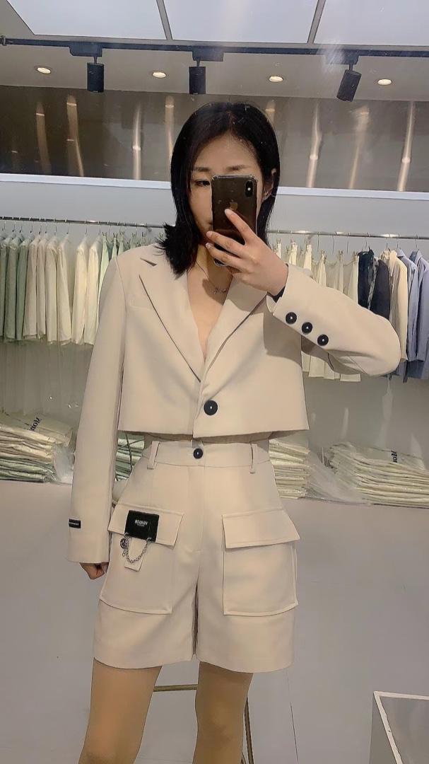 2022春季新款西装短裤两件套,女装西装,monica.m