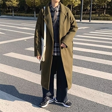 军绿色