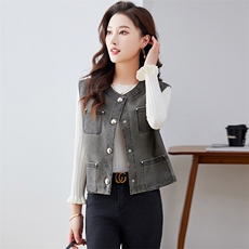 设计感圆领皮衣小马甲女短款2024春季新款精致潮流pu坎肩外穿马夹，女装皮衣，潮流依族