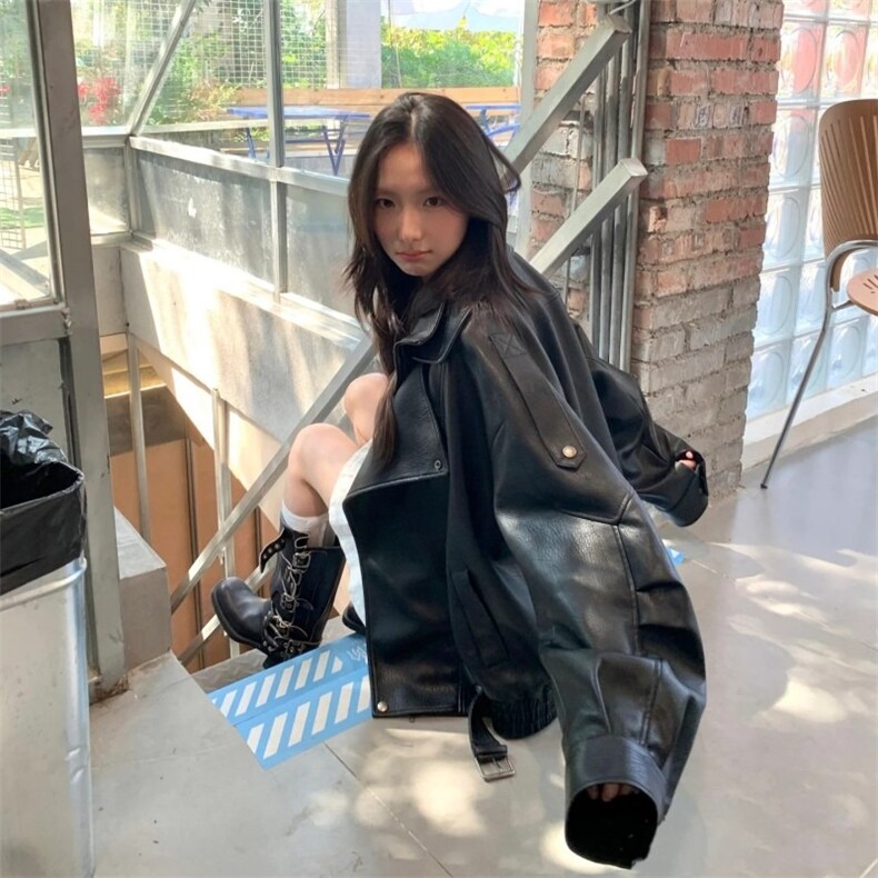 PU9152-P70美式复古重磅黑色PU皮衣外套女设计感宽松机车服夹克,男装皮衣,电商B323A