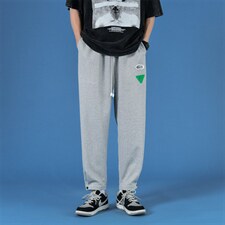 灰色