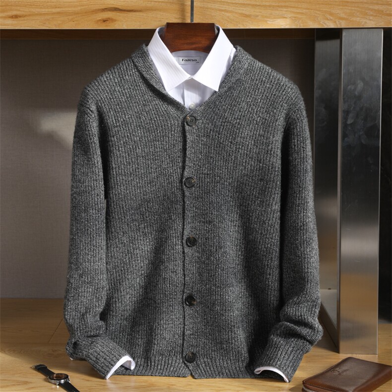 秋冬新款男士羊毛衫翻领纽扣休闲针织毛衣纯色男装，男装羊毛衫，冬季工坊
