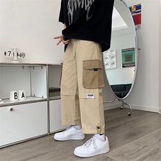 卡其色