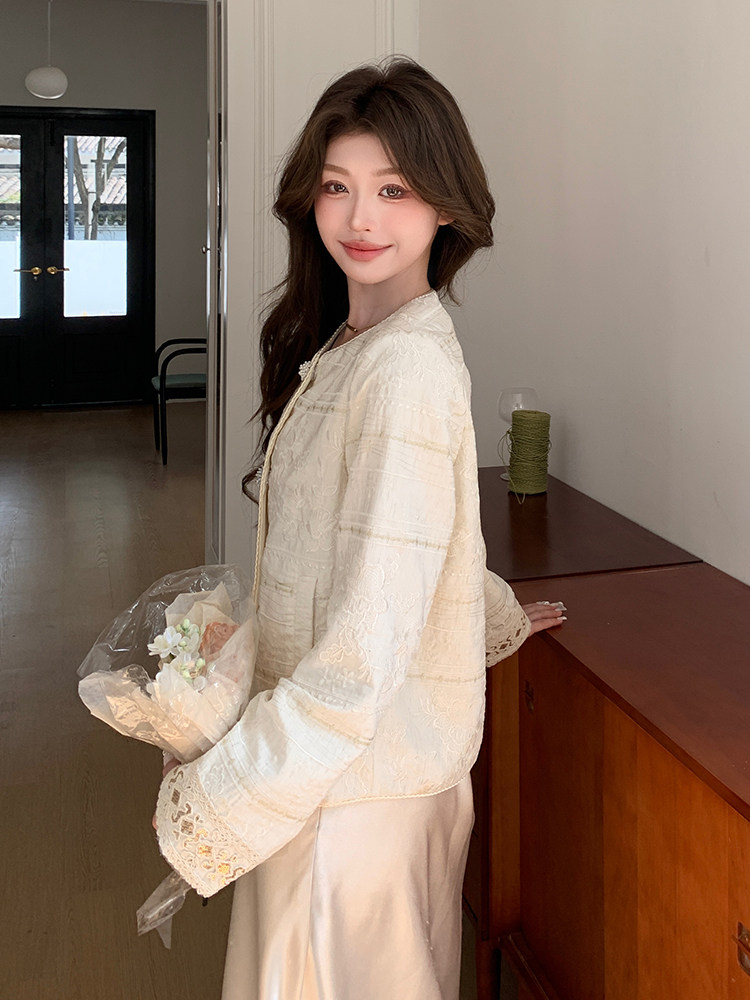 上重工刺绣提花时尚外套春季中国甜美宽松单件圆领单排扣2025,女装短外套,浙宝208A