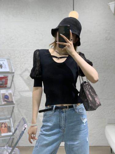 2??0??2??1??春款全面煥新??，女装，AMG