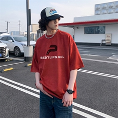 酒红色