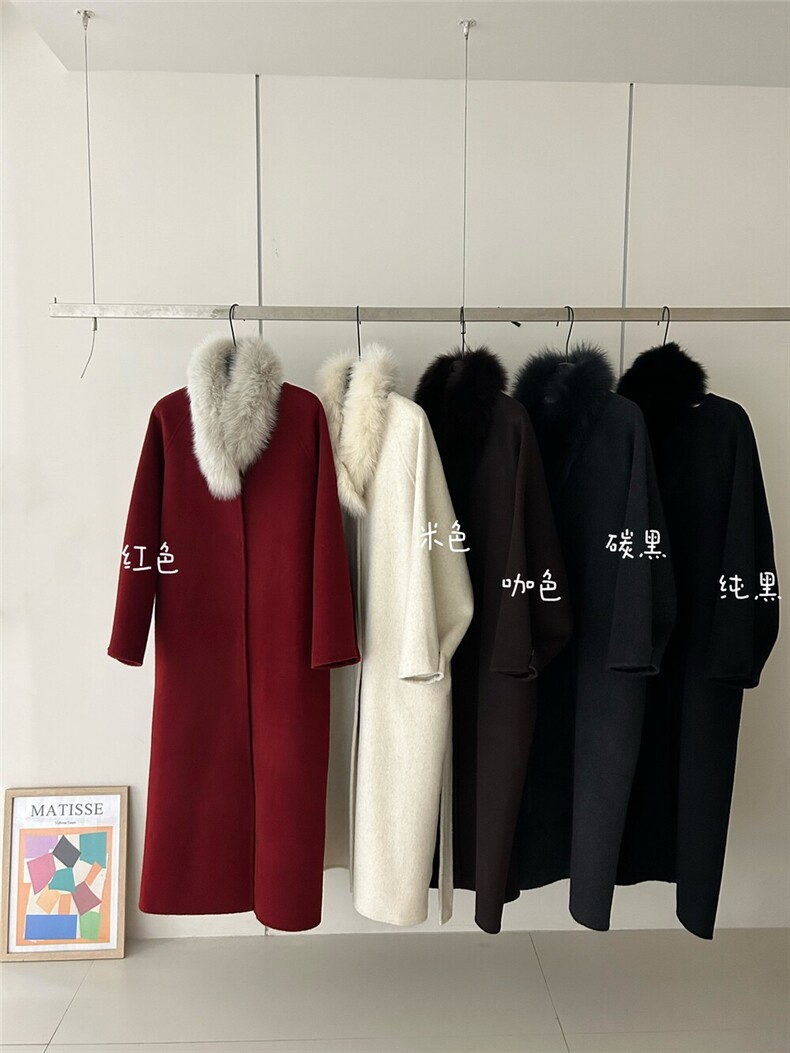 【依嘟】25冬新赫本风红色系带狐狸毛领长款小个子羊毛外套(配,女装双面呢大衣,依嘟服饰