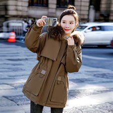 咖色（配真毛领）