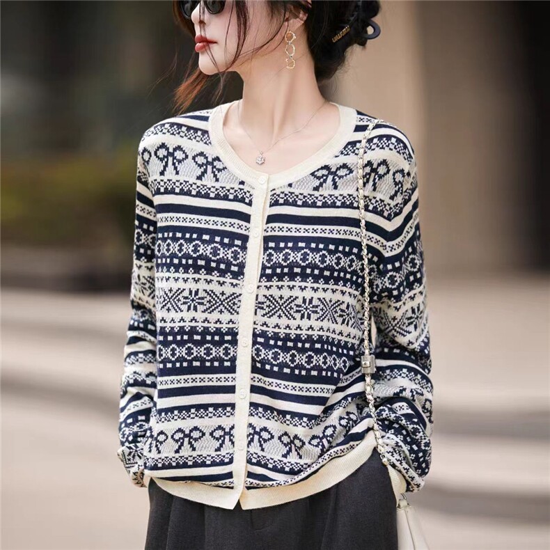 2025年秋季圆领时尚百搭通勤简约缇花开衫，女装针织衫/毛衣，源达羊绒