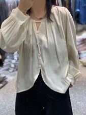 2022秋季新款时尚百搭宽松休闲气质衬衫，女装衬衫，L·H·X