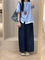 2025夏季新款肌理条纹设计感花边拼接短袖衬衫，女装T恤，湘姗