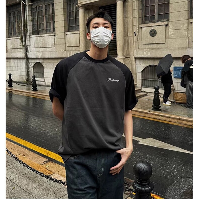 抖音得物高品质二开240克宽松纯棉美式潮牌插肩袖拼接短袖T恤,男装T恤,电商A486