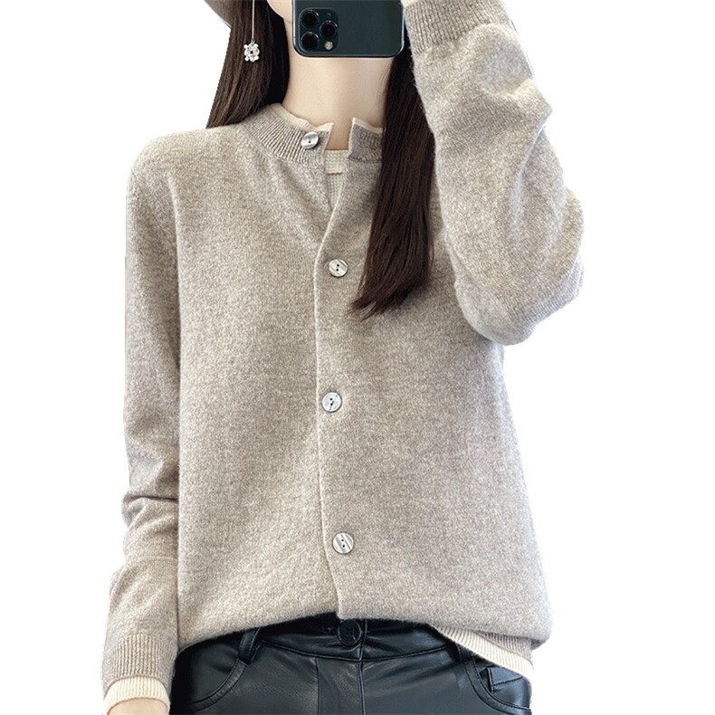 秋冬新款圆领拼色羊毛开衫外套女士洋气休闲宽松外搭针织减龄毛衣,针织衫/毛衣,佳绒包芯纱店
