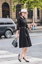 现货，面料是很有特点的哟，其它，从缘