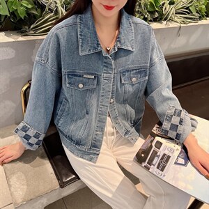 春季牛仔小外套图片