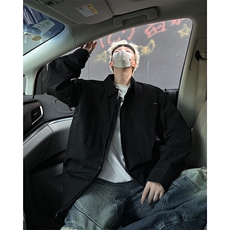 黑色