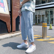 蓝色